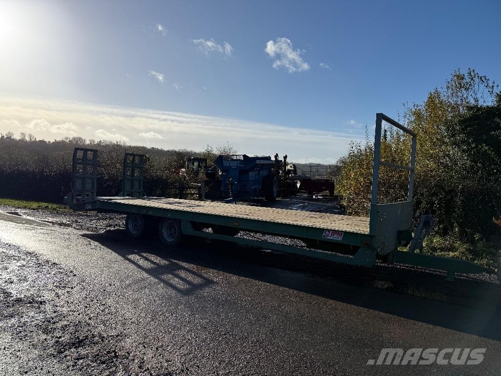 JPM 27 T Bendrosios paskirties priekabos