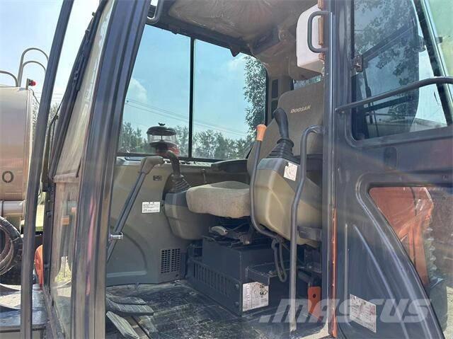 Doosan DX55 Mini ekskavatoriai < 7 t