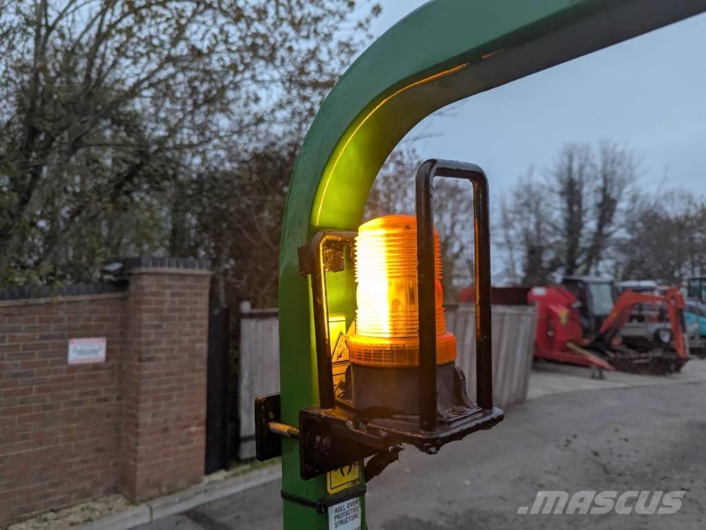 John Deere 1445 Sodo traktoriukai-vejapjovės