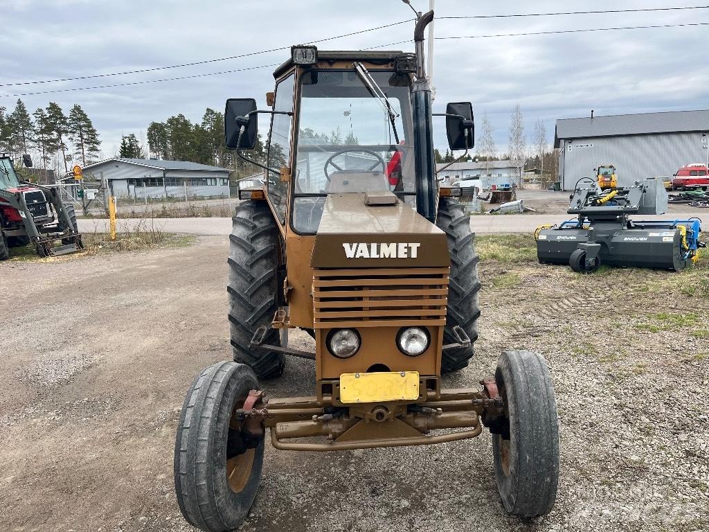 Valmet 502 Traktoriai