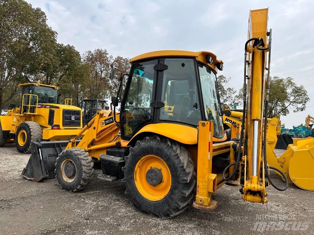 JCB 3 CX Ekskavatoriniai krautuvai