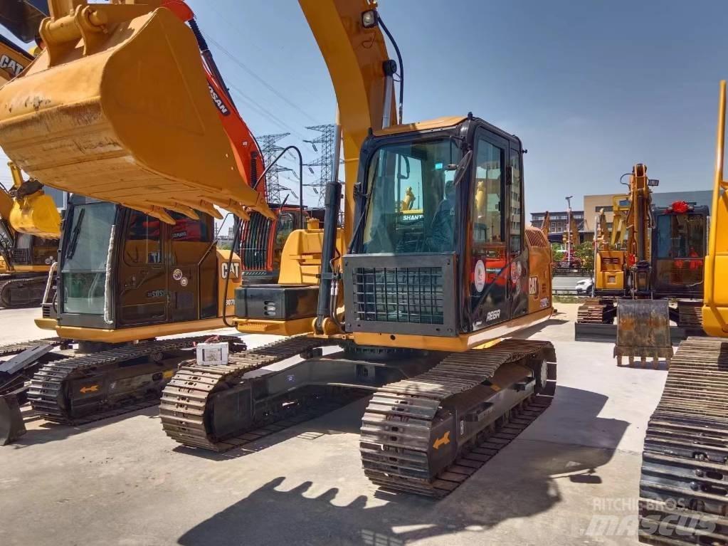 CAT 312D2GC Vikšriniai ekskavatoriai