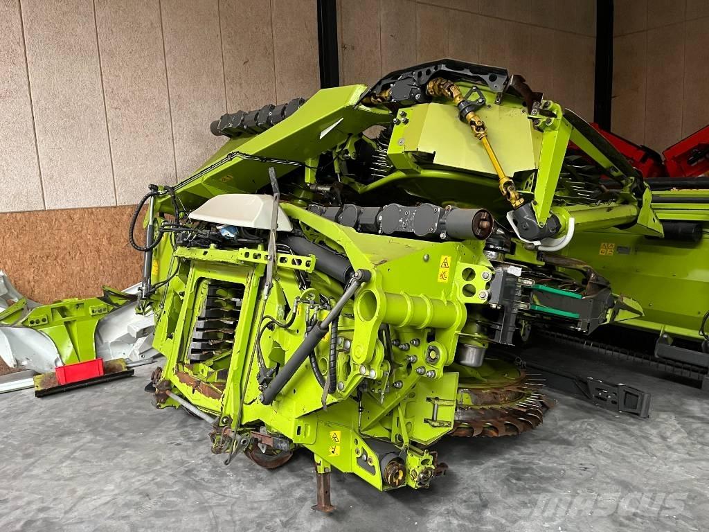 CLAAS Orbis 900 Derliaus nuėmimo kombainų galvos