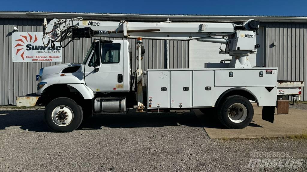 International 7300 Kita