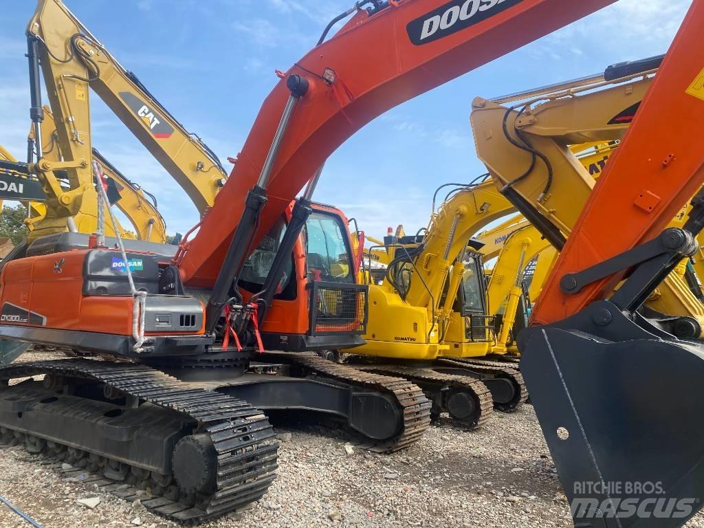 Doosan DX300LC-9C Vikšriniai ekskavatoriai