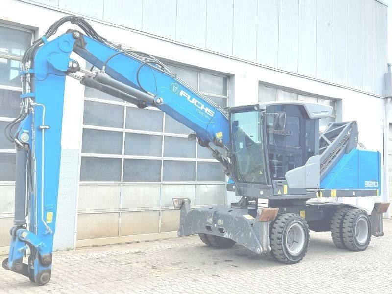 Fuchs MHL 320 F Atliekų / pramoniniai krautuvai