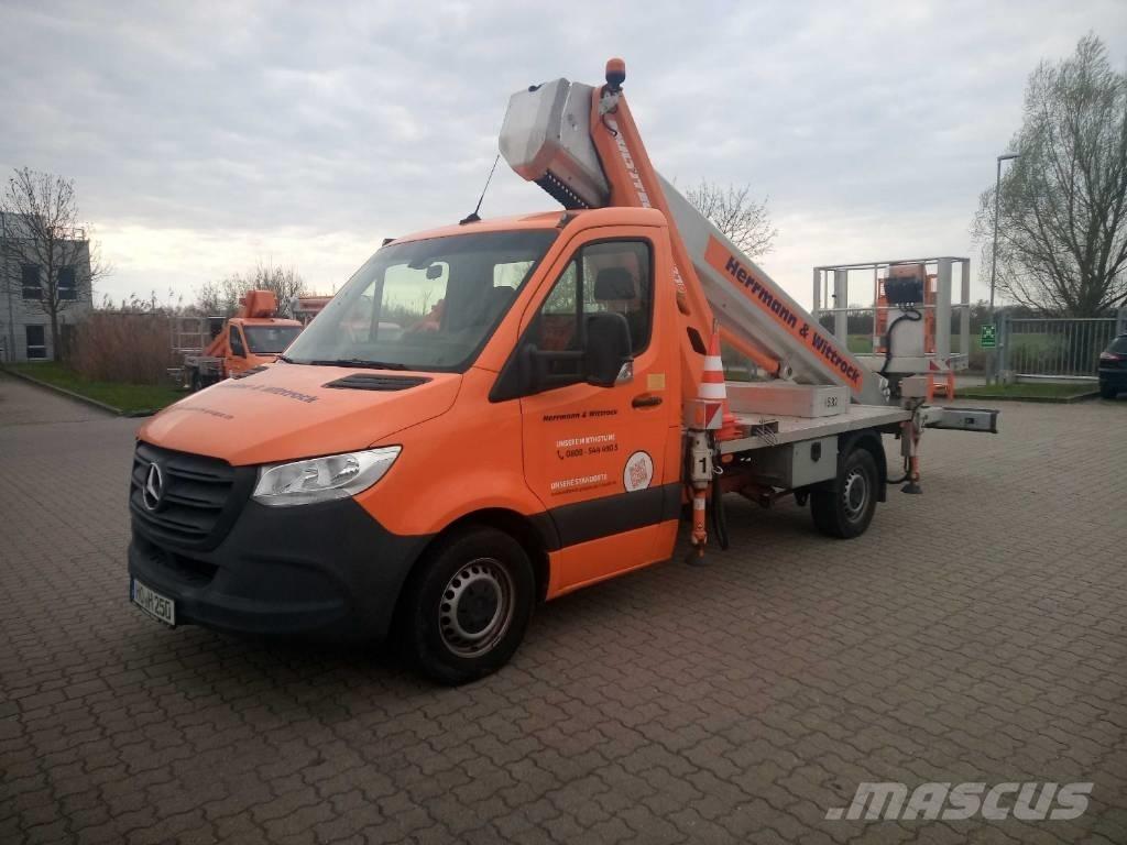 Multitel MTE 270 Ant vilkikų montuojamos kėlimo platformos
