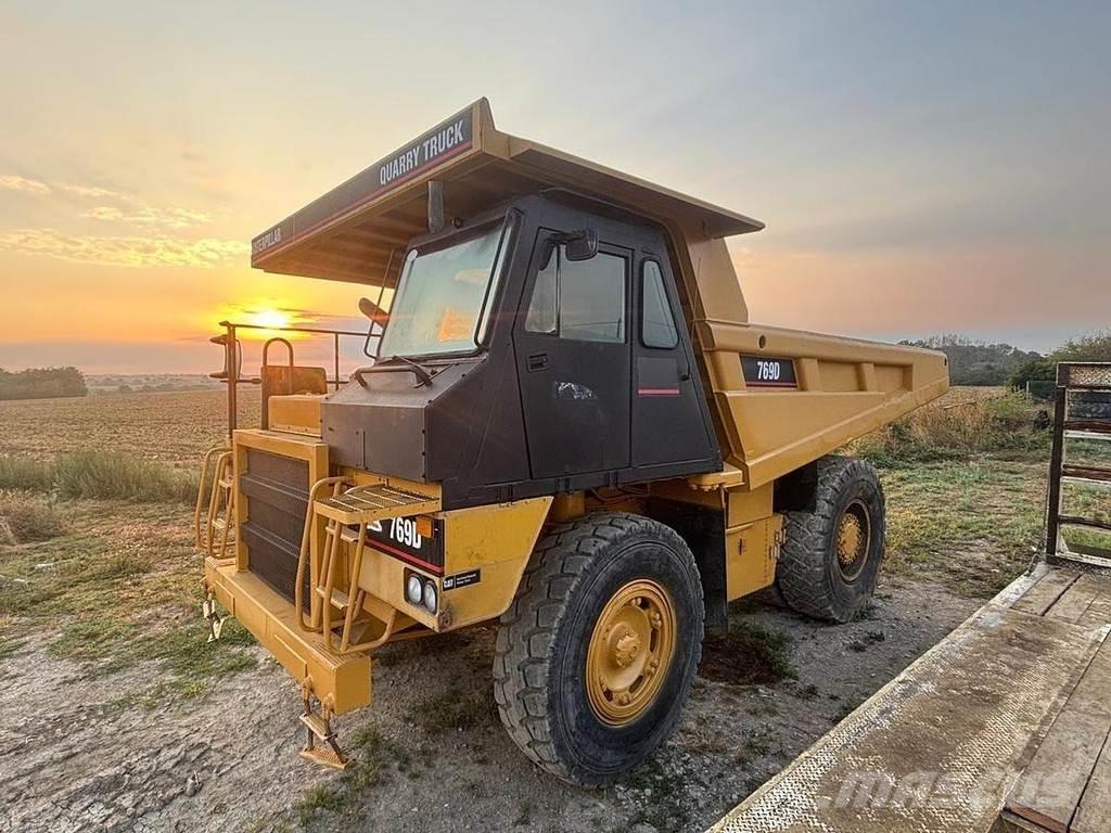 CAT 769D Statybiniai savivarčiai sunkvežimiai