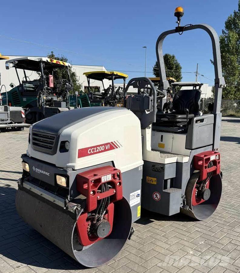 Dynapac CC 1200 VI Porinių būgnų volai