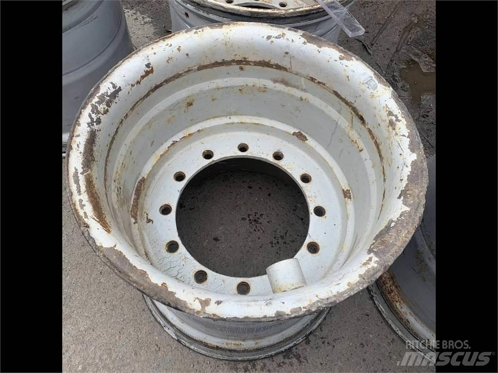 Gremo 1350 24x26,5 Padangos, ratai ir ratlankiai
