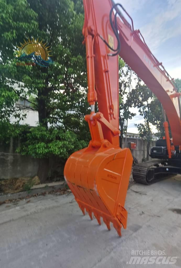Hitachi ZX 200 LC-5 Vikšriniai ekskavatoriai