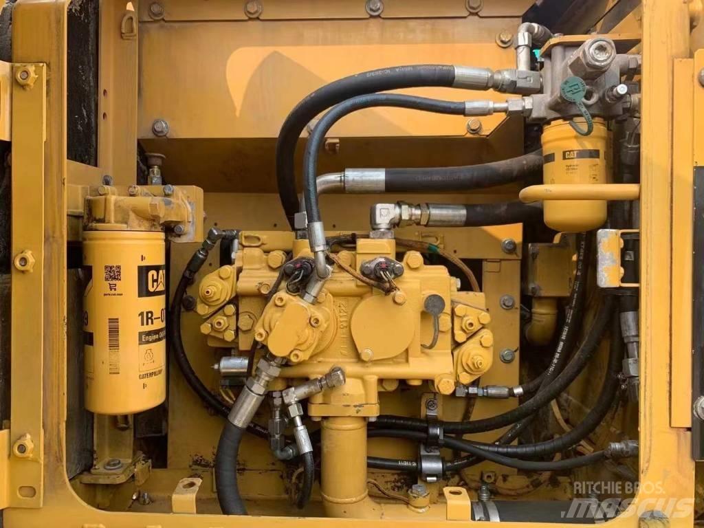 CAT 315 D L Vikšriniai ekskavatoriai