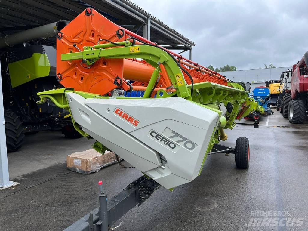 CLAAS CERIO 770 Derliaus nuėmimo kombainų galvos