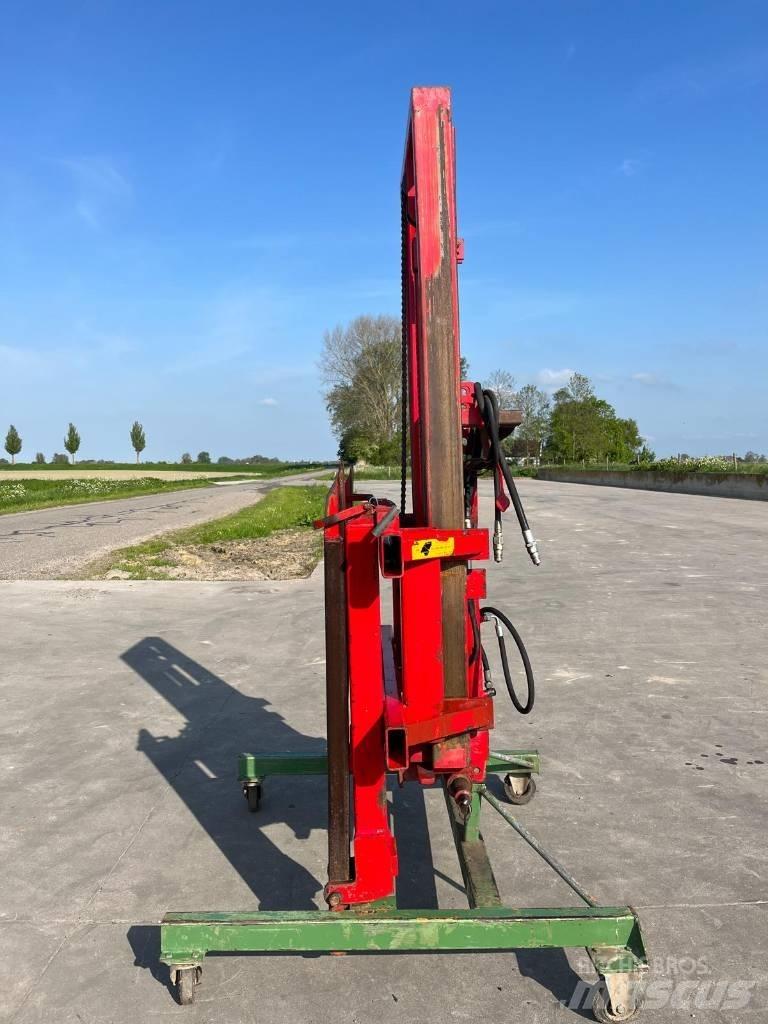 Wifo H1600/240 Frontaliniai krautuvai ir ekskavatoriai