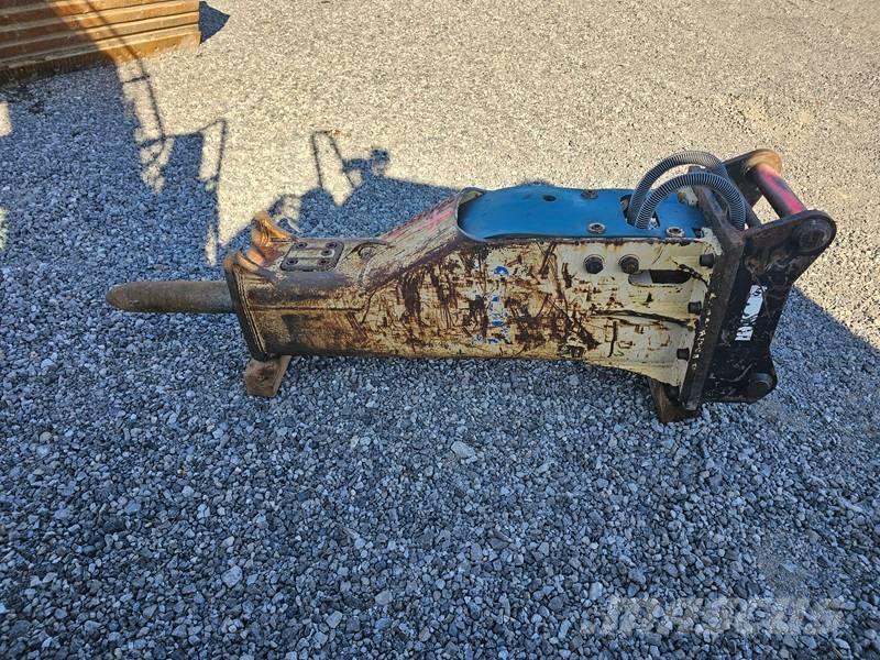 Furukawa F12 Hidrauliniai kūjai / Trupintuvai