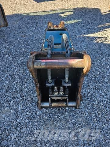 Furukawa F12 Hidrauliniai kūjai / Trupintuvai