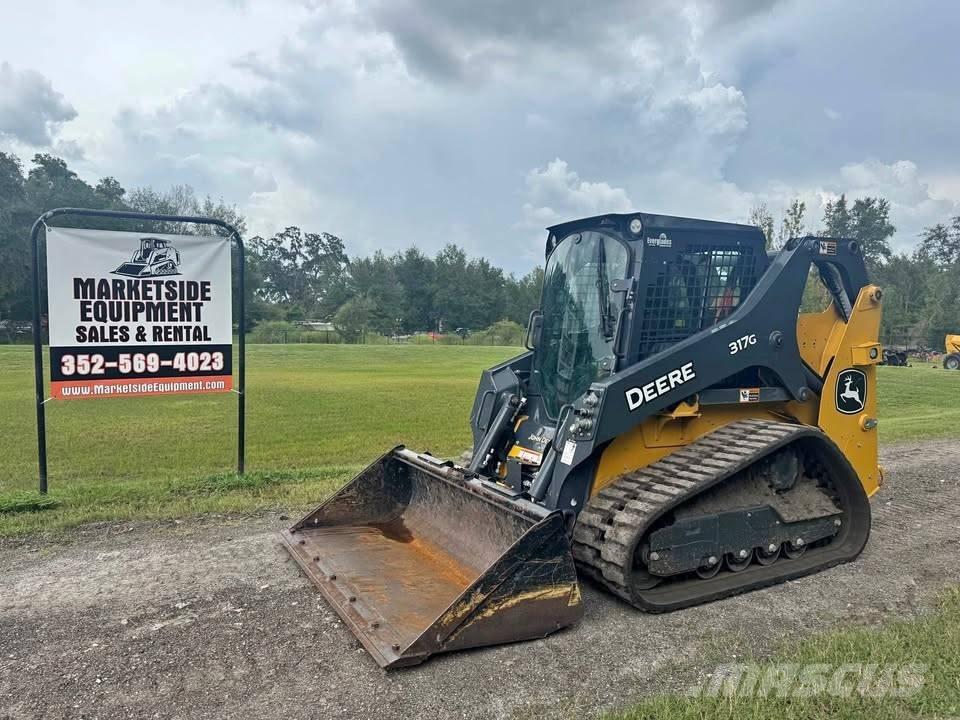John Deere 317 Krautuvai su šoniniu pasukimu