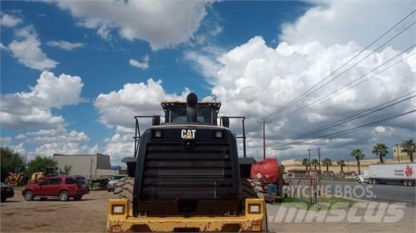 CAT 980M Naudoti ratiniai krautuvai