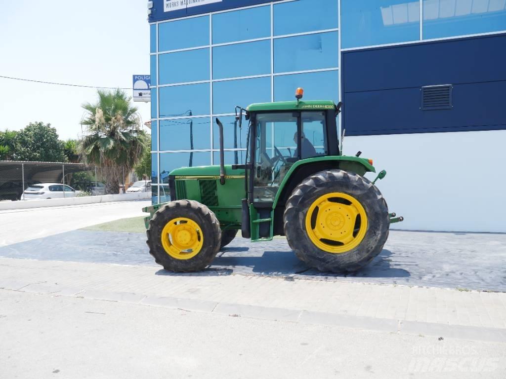 John Deere 6300 Traktoriai
