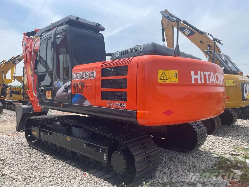 Hitachi ZX 200 Vikšriniai ekskavatoriai