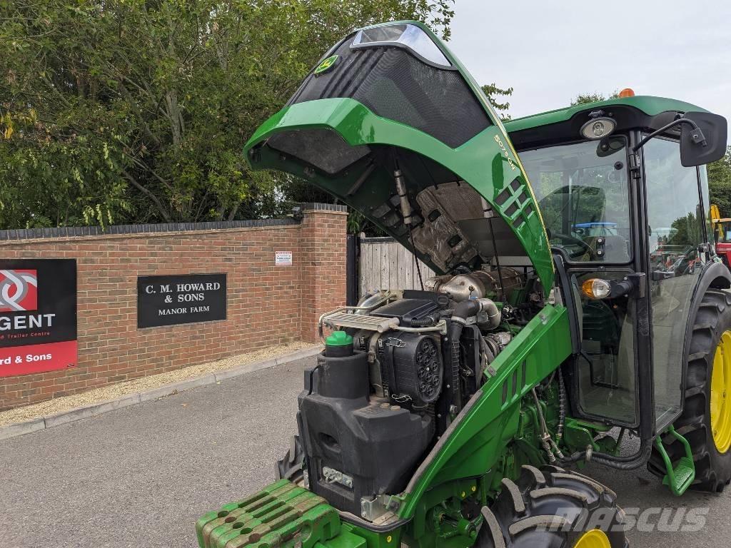 John Deere 5075GN Traktoriai