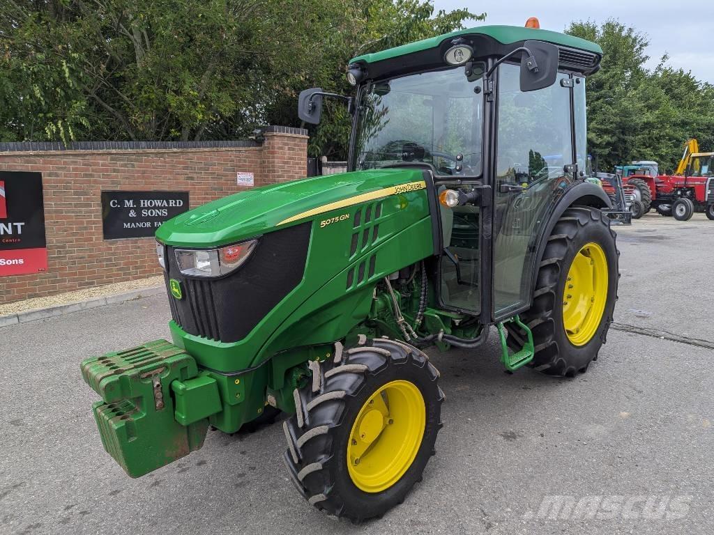 John Deere 5075GN Traktoriai
