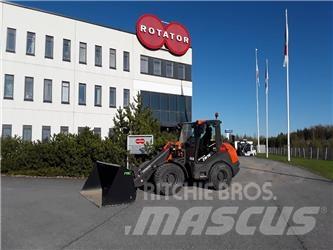 Hitachi ZW75-6 Naudoti ratiniai krautuvai