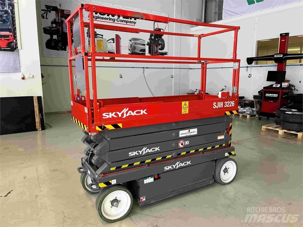 SkyJack SJ3226 Žirkliniai keltuvai