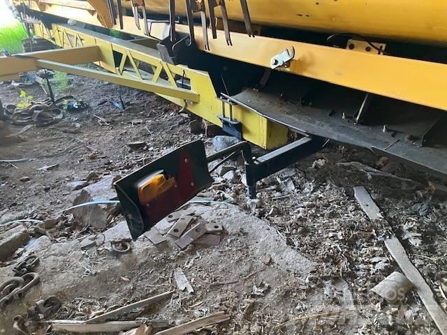 New Holland CX 8060 Derliaus nuėmimo kombainai