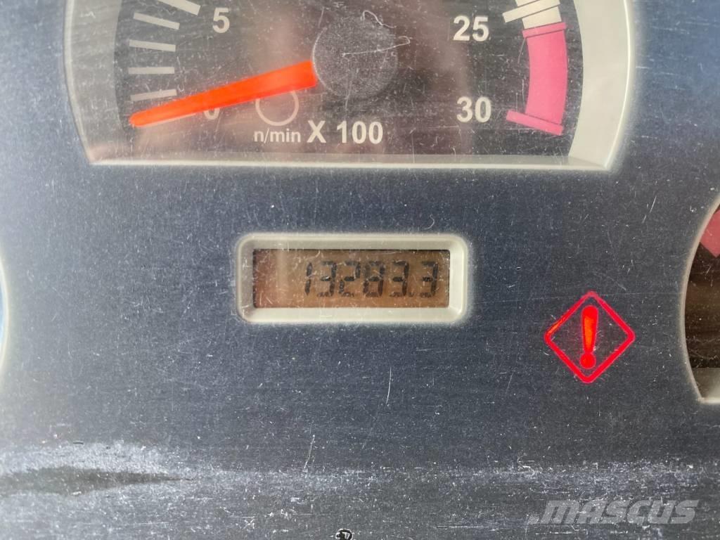 CAT 422 F TURBO Ekskavatoriniai krautuvai