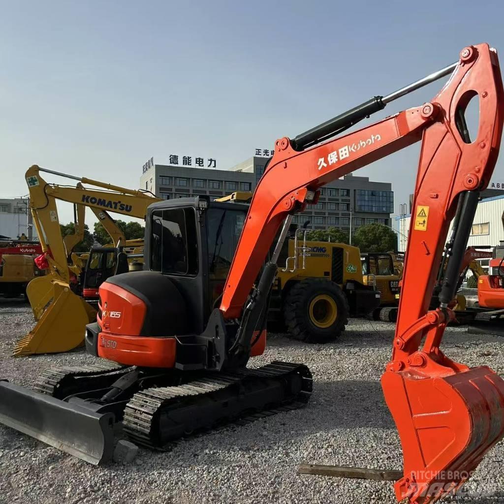 Kubota 165-5 Vikšriniai ekskavatoriai