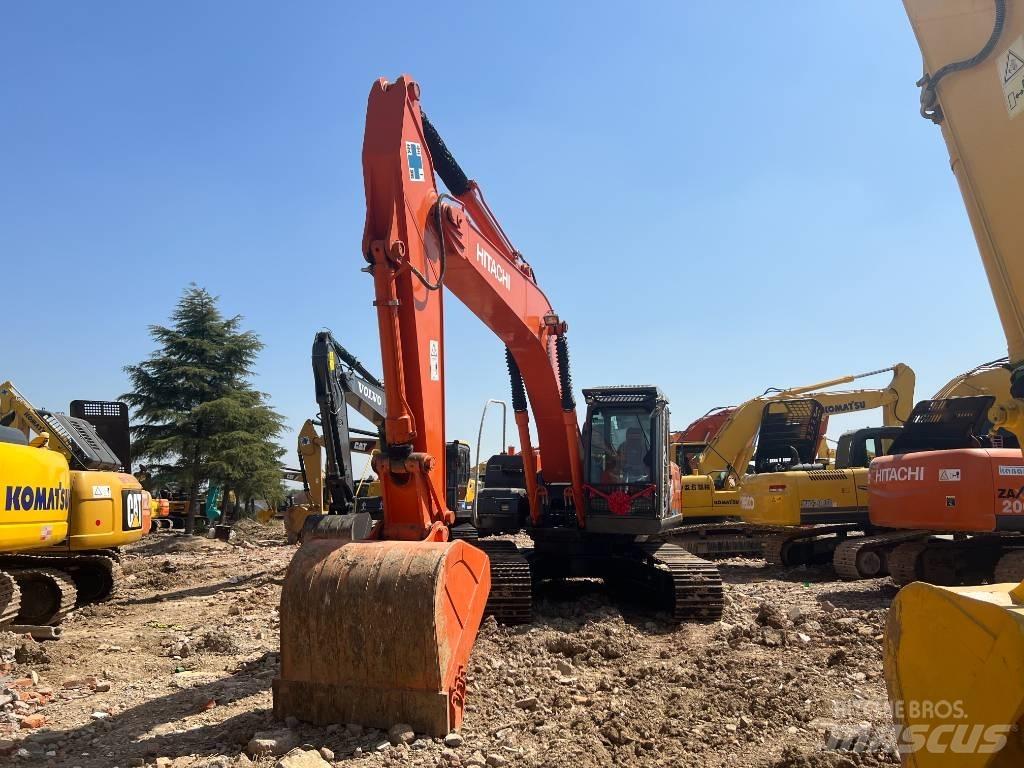 Hitachi ZX 240-3 Vikšriniai ekskavatoriai