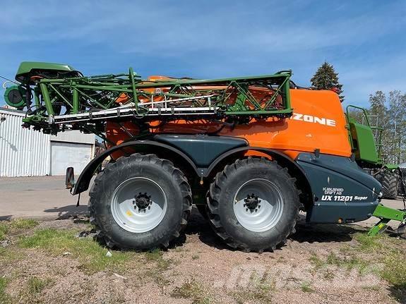 Amazone UX11201 Savaeigiai purkštuvai