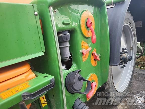 Amazone UX3200 Savaeigiai purkštuvai