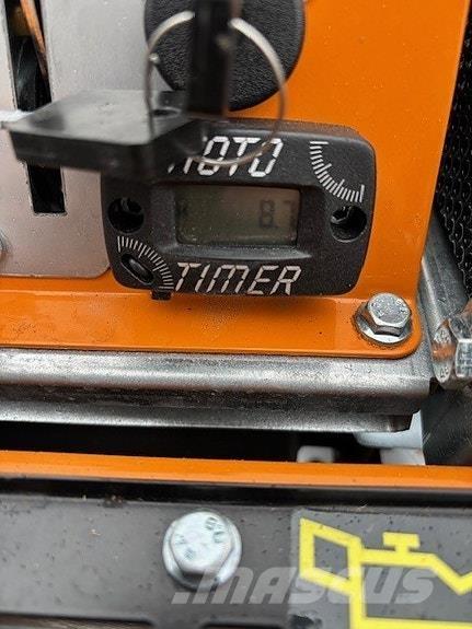 AS Motor Kiti pašarų derliaus nuėmimo įrengimai