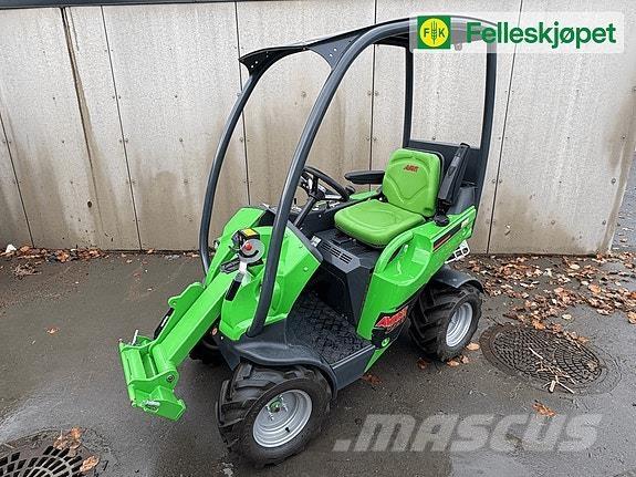 Avant 220 Krautuvai su šoniniu pasukimu