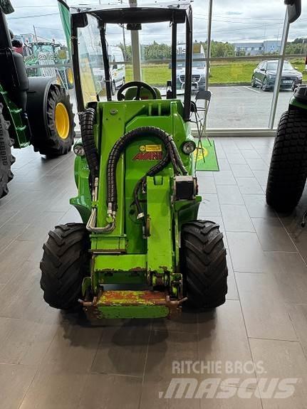 Avant 520 Krautuvai su šoniniu pasukimu