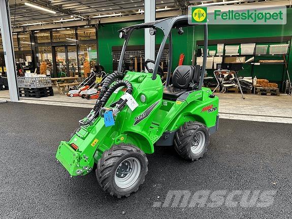 Avant 520 Krautuvai su šoniniu pasukimu