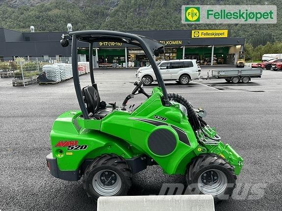 Avant 520 Krautuvai su šoniniu pasukimu