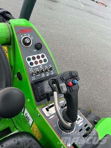Avant 755i Krautuvai su šoniniu pasukimu