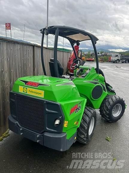 Avant 755i Krautuvai su šoniniu pasukimu