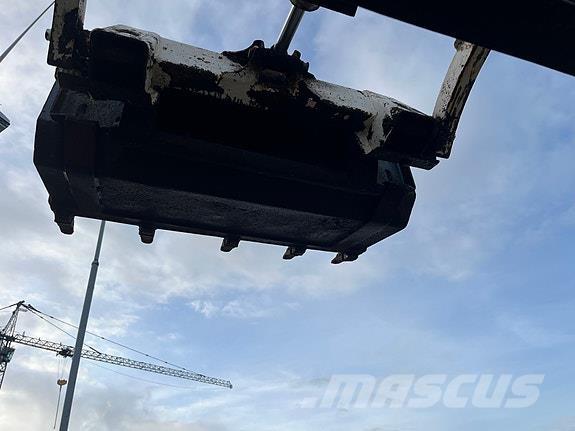 Bobcat 543B Krautuvai su šoniniu pasukimu