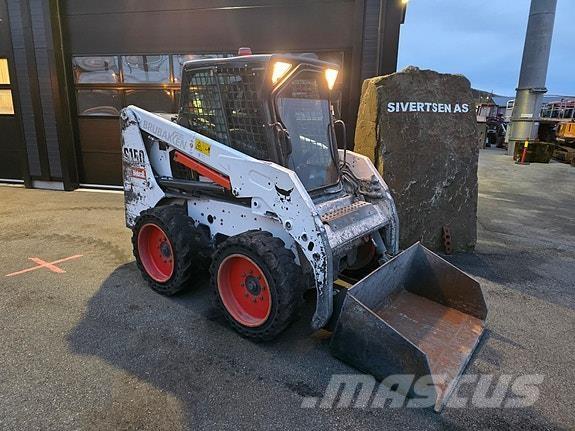 Bobcat S150 Krautuvai su šoniniu pasukimu