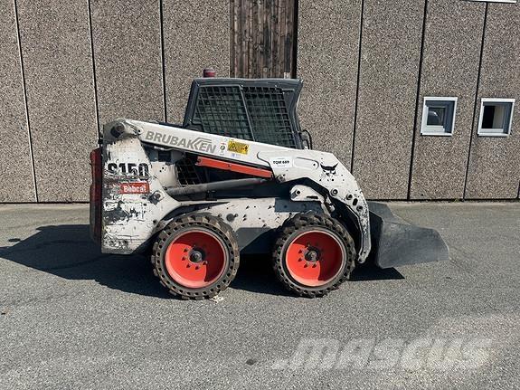 Bobcat S150 43563 Krautuvai su šoniniu pasukimu