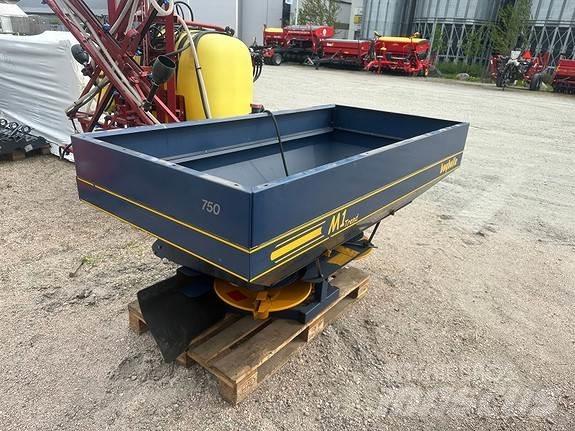 Bogballe M1 Mineralinių trąšų barstytuvai