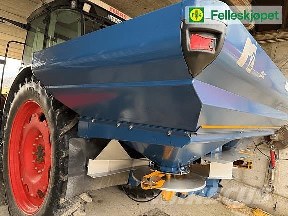 Bogballe M2 Mineralinių trąšų barstytuvai