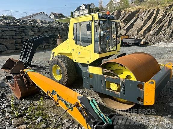 Bomag BW211 D-3 Asfalto klotuvai