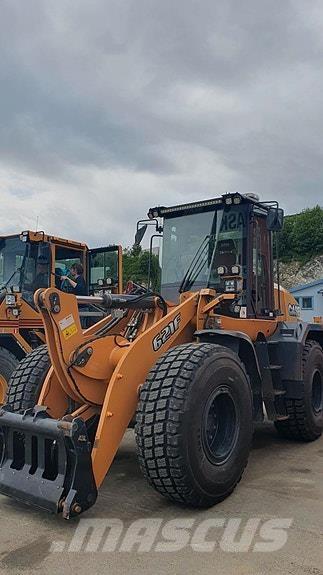 CASE 621F Naudoti ratiniai krautuvai