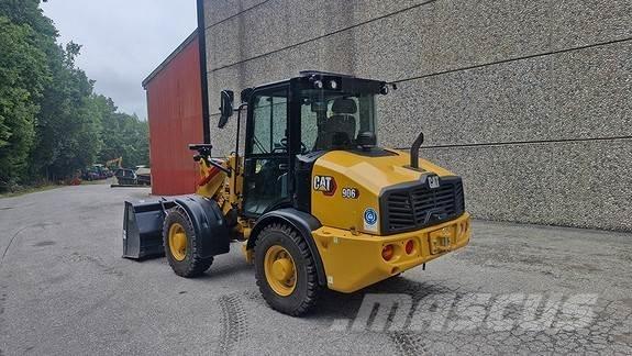 CAT 906 Naudoti ratiniai krautuvai