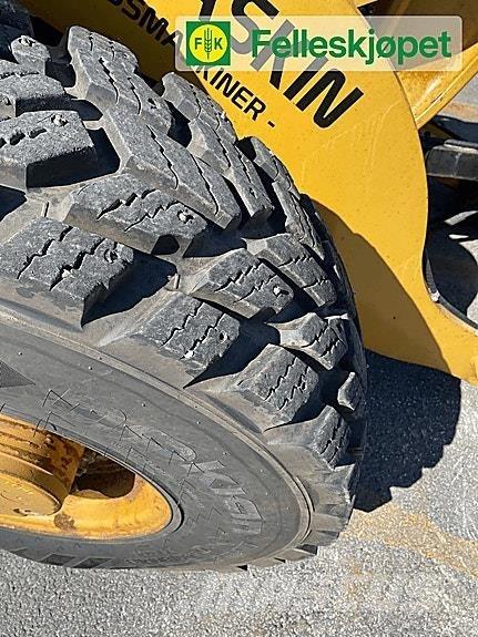 CAT 906hl Naudoti ratiniai krautuvai